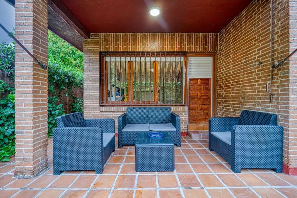 P Casacafe Madrid Calle Carlos Dubois 3 Kültér fotó